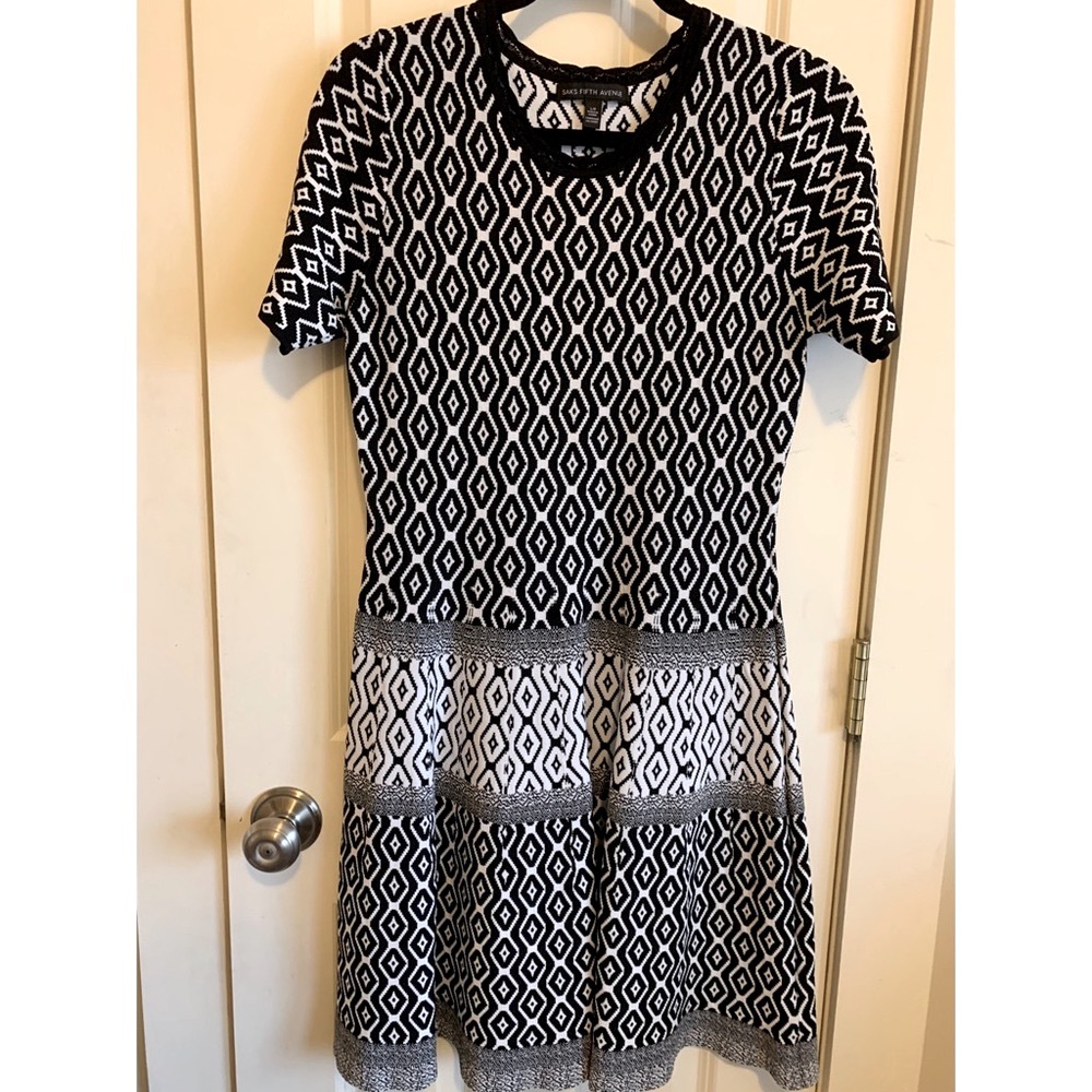 Saks fifth avenue flare geometric patterned dress